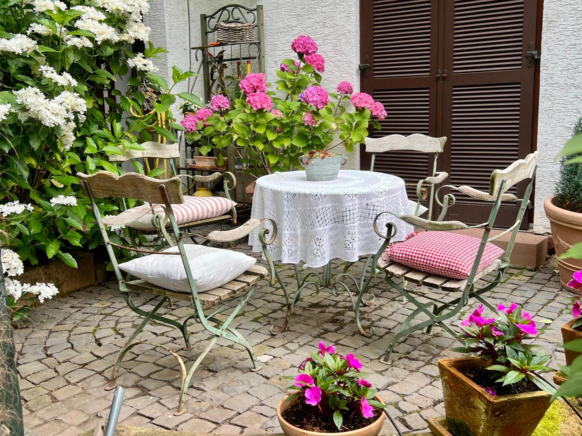 Einliegerwohnung In Einer Muehle Vor Den Toren Frankfurts, Ideal Fuer Messegaeste Oder Stop Over Dreieich Exterior foto