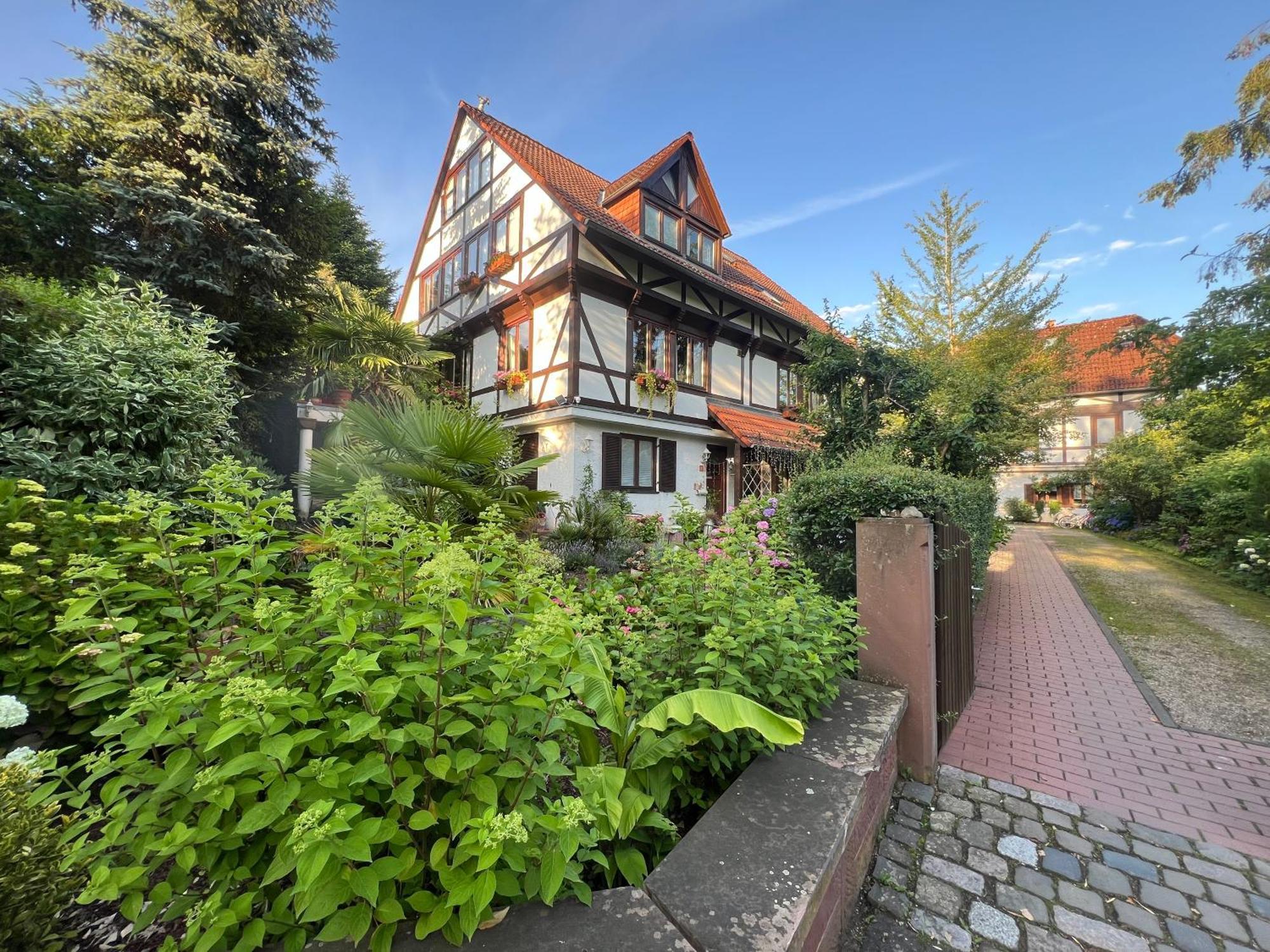 Einliegerwohnung In Einer Muehle Vor Den Toren Frankfurts, Ideal Fuer Messegaeste Oder Stop Over Dreieich Exterior foto